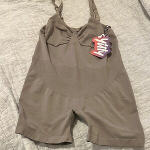 YITTY Bodysuit in grey (smoke show)